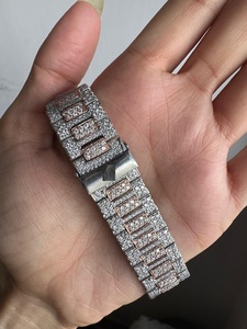 Montre en Moissanite Entièrement Givrée, Design Moderne Bicolore, Mouvement Mécanique, Bracelet de 20 mm, en Acier Inoxydable, Analogique pour Homme, Style Hip Hop - Product Image 2