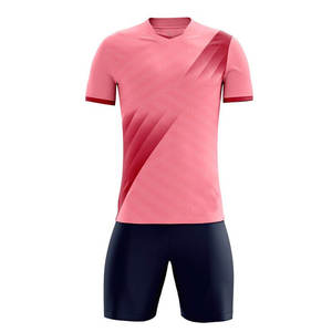 Conjunto de Uniforme de Fútbol Rosa Personalizado |   Uniforme de Fútbol OEM |   Uniforme de Fútbol Sublimado |   Ropa Deportiva Dry Fit para Equipos |   Fabricante de Ropa Deportiva - Product Image 1