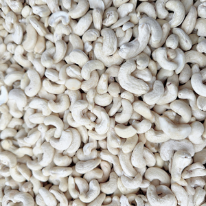 Manufacturing Organic Cashew <b>Nuts</b> Wholesale Ww450 Ww320 Good Quality Import Cashew <b>Nuts</b> From Vietnam Wholesale Exported To Asia - Product Image 1