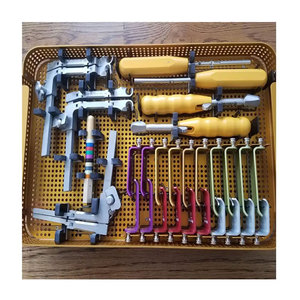 Kit d'instruments chirurgicaux orthopédiques manuels de base pour chirurgie des fractures avec vis canulées de 6,5 mm en acier inoxydable, compatible Ariston, CE - Product Image 1