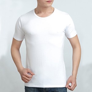 Camiseta Casual de Algodón para Hombre, Diseño 2026, Fabricación OEM ODM, Cuello Redondo, Manga Corta, Corte Regular, Color Negro - Product Image 3