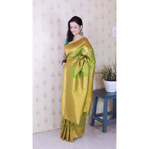 ชุดส่าหรีผ้าไหมเนื้อนุ่มสีเขียวเมห์นดี ลายบาดนี ลีเฮริยา ปักด้วยด้ายซารี ดีไซน์หรูหรา - Product Image 2