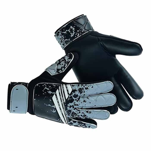 Professional Kids Child Keeping <b>Gloves</b> Sports and Entertainment Adjustable Strong <b>Gripped</b> Comfortable Goalkeeper <b>Gloves</b> - Product Image 2