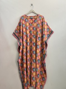 Lote al por mayor de caftanes de seda crepé vintage, vestidos caftán de seda sari, vestidos maxi para mujer - Product Image 6