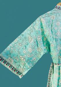 Bata Kimono de Algodón Verde Menta con Estampado Artesanal, Ropa de Estar por Casa para Novias, Bata Elegante para Boda - Product Image 4