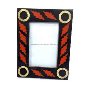 Marco de Fotos de Madera con Incrustaciones de Resina de Concha de Tortuga Marrón Hecho a Mano, Marco de Fotos de Mesa Artesanal con Patrón a Cuadros Negros |   Decoración del Hogar - Product Image 3