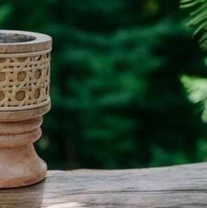 Quemador de incienso de madera tallado a mano, Mabkhara árabe, quemador de incienso Oud, soporte de incienso de madera natural, decoración para el hogar de estilo medioriental - Product Image 3