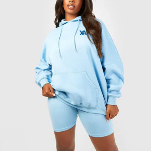 Ensemble décontracté moderne en toile de coton lavée pour femme, sweat à capuche et short assortis, idéal pour les vacances, les voyages et l'usage quotidien - Product Image 1