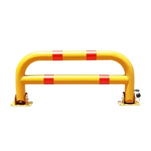 Barrière de stationnement manuelle en acier réfléchissant pour interdire le stationnement dans un espace de stationnement - Product Image 1