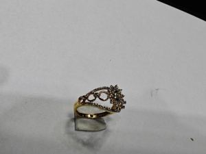 Elegantes anillos de diamantes de cóctel de oro rosa para mujer Diseño elegante de moda - Product Image 3