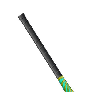 Bâton de hockey sur gazon Elite avec sensation de réponse rapide, précision améliorée, construction durable pour les athlètes compétitifs en plein match - Product Image 3