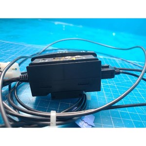 Controlador de Láser KEYENCE, Controlador de Sensor Láser, Usado como Está, Piezas de Equipos Semiconductores Legados - Product Image 4