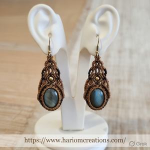 Boucles d'oreilles en macramé faites à la main avec labradorite, style bohème, pierres précieuses, cordon marron, bijoux de guérison, cadeau pour femme - Product Image 4