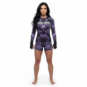 Conjunto de Compresión MMA para Mujer, Sublimado con Diseño de Tigre Rojo y Negro, Camiseta de Manga Larga y Pantalones Cortos Ajustados que Absorben la Humedad - Product Image 3