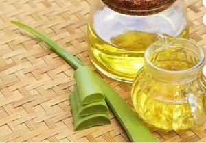 Aceite de Aloe Vera Orgánico de Excelente Calidad para el Cuidado de la Belleza e Hidratación de la Piel, por Exportador Indio - Product Image 4