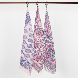 Foulard 100% Coton Respirant Imprimé au Bloc, Bandana Fait Main en Inde, Cache-Visage d'Été, Écharpe Ceinture, Accessoire de Sac à Main - Product Image 5