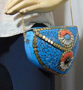 Pochette de soirée bohème en mosaïque bleue faite à la main, imperméable, avec perles florales en pierre, garniture dorée et chaîne, capacité jusqu'à 1L - Product Image 2