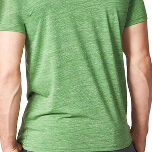 เสื้อยืดออกกำลังกายผู้ชายคอโอ แขนสั้น ผ้าสเตรช สีเขียว ปี 2026 รุ่นใหม่ล่าสุด ผลิตตามสั่ง - Product Image 5