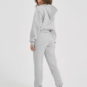 Conjunto Deportivo de 2 Piezas para Mujer, Top Corto y Pantalones Jogger, Suave, Elástico y Moderno, para Entrenamientos Diarios y Gimnasio - Product Image 2