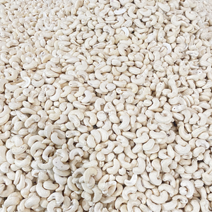 Oferta Especial: Nueces de Anacardo Crudas W320, Nueces de Anacardo WW180, WW240, WW320, LP, Disponible Empaque de Marca Privada - Product Image 1