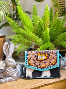 Western Stylish 100% Genuine Leather Hand Tooled Florals Carved With Fur <b>Sling</b> Bag Crossbody <b>Shoulder</b> Flap Bag For Women & Girls - Product Image 4