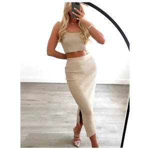 Conjunto de dos piezas para mujer 2026: Top corto vintage liso y falda maxi asimétrica con diseño fruncido, tallas XS XXS, MOQ 2 piezas - Product Image 2