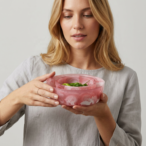 Bol en résine marbrée rose classique, écologique, empilable, passe au lave-vaisselle, pour servir les aliments, usage domestique, par la collection artisanale - Product Image 1