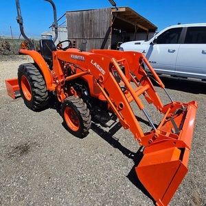 Tractor de Ruedas Kubota L2501 con Motor, Caja de Cambios 4WD, Componentes de Rodamientos, Bomba, Opciones de Potencia - Product Image 4