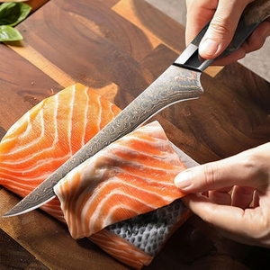 Cuchillo de cocina de cobre damasco con diseño artístico en el mango para cocina gourmet y presentación de alimentos - Product Image 3