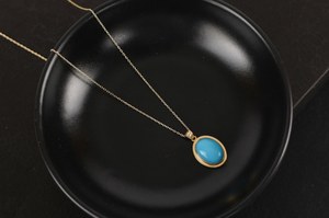 Collar de Plata de Ley 925 Chapado en Oro de 14K con Turquesa Howlite, Colgante de Piedra Azul, Joyería Fina Clásica y Elegante, Regalo de Compromiso - Product Image 5