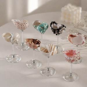 Centre de table de mariage côtier de luxe en verre et coquillages naturels décoratifs - Product Image 4
