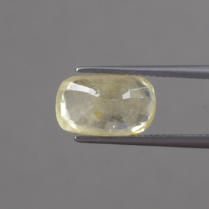 พลอยแซฟไฟร์สีเหลืองธรรมชาติแบบเม็ดเดี่ยว |   เพชรทรงคุชชั่นขนาด 12x8 มม. เกรด AAA รับรองโดย IGI น้ำหนัก 6.25 กะรัต แบบเคลือบแว็กซ์/น้ำมัน สำหรับเครื่องประดับ - Product Image 3