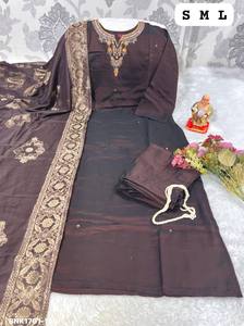 Collection de Kurti-Pant longs droits en soie Rangeela de haute qualité avec décolleté brodé Khatli et dupatta tissée Zari – Mode féminine - Product Image 3