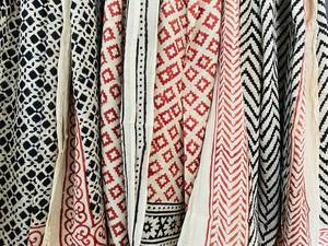 Best Selling Comfortable Lightweight Quick-Dry Cotton Beach Towel Lady Design Animal Pattern Sarong Custom Logo Printing 1 Piece - Product Image 3