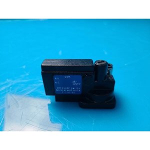 AIR LOGIC V-5100-28 สวิตช์สุญญากาศขนาดเล็กพิเศษ ใช้เป็นอะไหล่อุปกรณ์เซมิคอนดักเตอร์รุ่นเก่า - Product Image 3