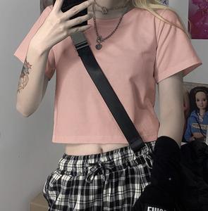 T-shirts pour femmes en gros, t-shirts à col rond pour femmes, hauts courts à manches courtes, couleur unie, coton teint, t-shirts à col rond - Product Image 3