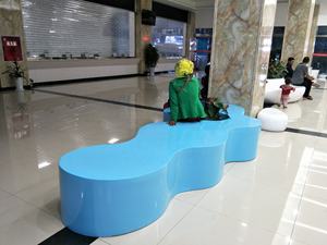 Muebles comerciales creativos, maceta blanca en forma <span class=keywords><strong>de</strong></span> pez, taburete <span class=keywords><strong>de</strong></span> espoleta <span class=keywords><strong>de</strong></span> tatuaje, silla <span class=keywords><strong>de</strong></span> arte - Product Image 5