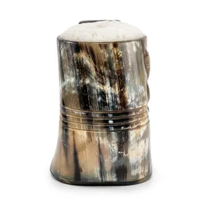 Auténtica taza de cerveza de cuerno natural tallada, jarra para hidromiel, taza para cerveza, artículos para beber, estilo vikingo, rústica, hecha a mano, copa de cuerno, taberna medieval - Product Image 4
