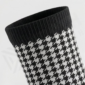 Crew Socks Houndstooth Pattern Black White Breathable Knitted Adult Casual Style - Product Image 4