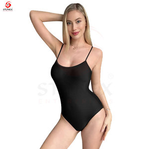 Traje de baño elegante de una pieza para mujer, color negro, con tirantes ajustables y diseño ajustado que realza la figura - Product Image 3