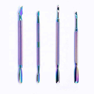 KAAMIR INSTRUMENTS Ensemble professionnel de repousse-cuticules carrés en acier inoxydable arc-en-ciel à double extrémité, avec pointe en forme de lance et spatule - Product Image 1