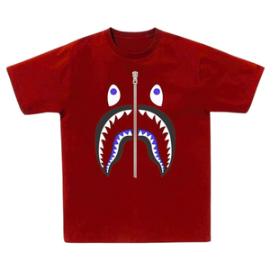Camiseta de Manga Corta con Estampado de Boca de Tiburón, 100% Algodón Jersey, Color Granate, Corte Regular, Secado Rápido, Superventas - Product Image 1
