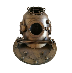 Casco de Buceo de Hierro, Decoración con Temática Marina para Interiores Náuticos, Habitaciones Costeras y Arreglos de Exhibición Vintage - Product Image 4