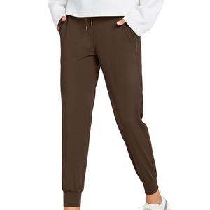 Pantalones cargo para mujer al por mayor, 100% algodón, pantalones deportivos de felpa transpirables con estilo frontal para mujer - Product Image 1