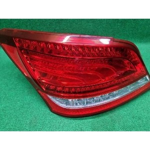 Luz Trasera Izquierda Usada Equus 924013N000 - Product Image 5