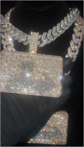 Colgante de plata S925 estilo hip hop con letras personalizadas, diamantes baguette y moissanita, para hombres y mujeres. - Product Image 4