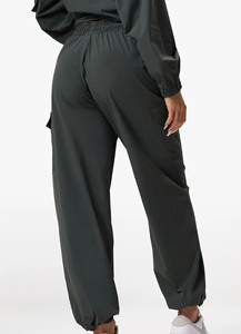 Pantalones Cargo Verde Oscuro para Mujer, Cintura Alta, Cordón Ajustable, Corte Regular, Largos, Color Sólido, Poliéster, Estilo Casual de Verano - Product Image 2