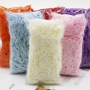 Papier Kraft Déchiqueté Ondulé de Couleur, Fabriqué au Vietnam, Poids Personnalisé, Remplissage pour Boîtes Cadeaux et Usage de Bureau - Product Image 3