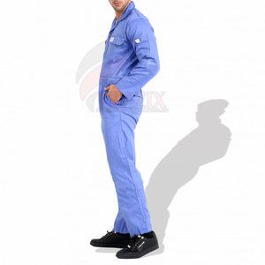 Traje de trabajo de seguridad eficiente y resistente, diseñado con una construcción robusta y una movilidad cómoda. - Product Image 2