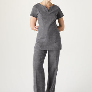 Tenues médicales personnalisées : Blouse d'infirmière à manches courtes, pantalon de jogging, ensemble de tenues de spa extensibles et ajustées pour infirmières - Product Image 1